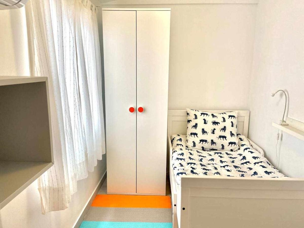 Monkeys Apartments Los Viajantes Seville Exterior photo